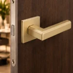 Poignée de porte Kuchinox Tessera — Doré brossé – Image 5