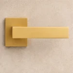 Poignée de porte Kuchinox Formelia — Doré brossé – Image 3