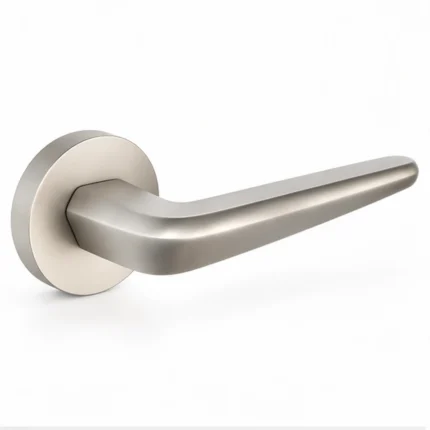Poignée Kuchinox Verdon satin mat, vue principale sur fond blanc