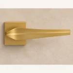 Poignée de porte Kuchinox Verlano doré brossé — vue 3