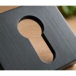 Rosace pour cylindre Kuchinox LP2 graphite – détail finition