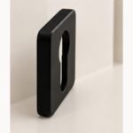 Rosace de serrure pour cylindre Kuchinox LP2 Noir – vue de profil